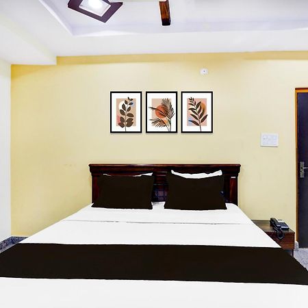 Hotel O Anoos Minarva Hajdarábád Exteriér fotografie